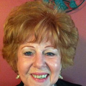 Meet your Posher, Sylvia buttone